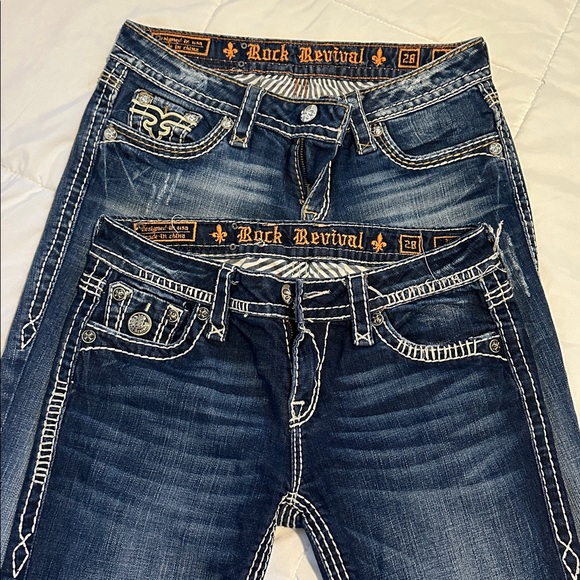 Rock Revival Dark Wash Jeans with White Stitching
Capris size 28 
White 27 - Picture 1 of 4